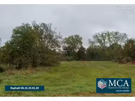 terrain 1 200 m² le temple