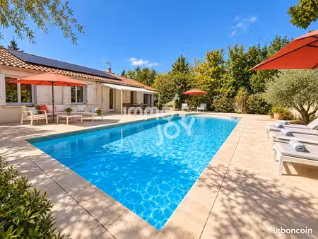 maison 6 pièces 145 m²