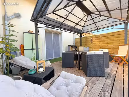 maison de ville rénovée 3 pièces 74 m2 avec terrasse et jardin - entre centre castelnau et