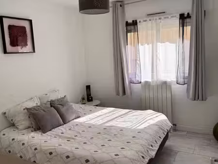 appartement à 50 m de la plage mèze