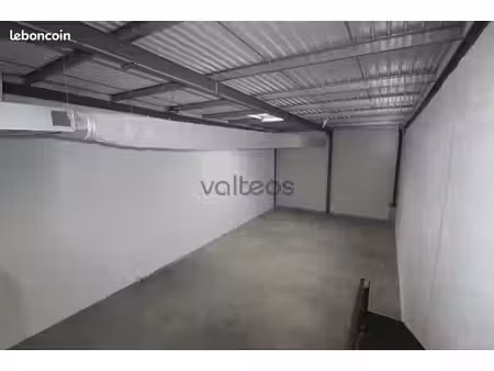 local d'activite 592 m² toulouse