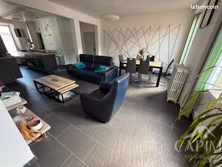 appartement 3 pièces 83 m²