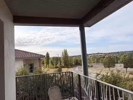 appartement t2 climatisé 48 m2