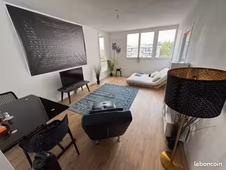 appartement t5 rénové hyper centre