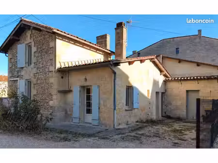 maison en pierre rénovée avec goût - izon - 240 000
