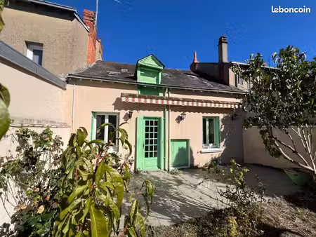maison 6 pièces 110 m²