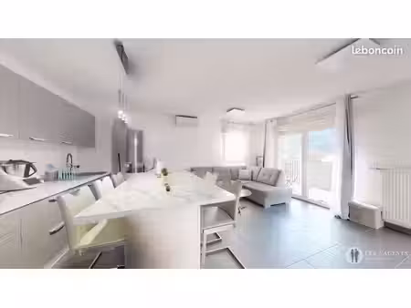 appartement 3 pièces 60 m²