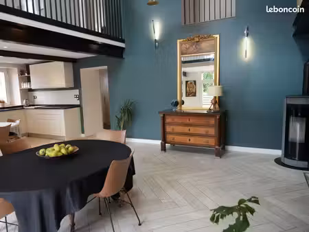 longère 6 pièces 217 m²