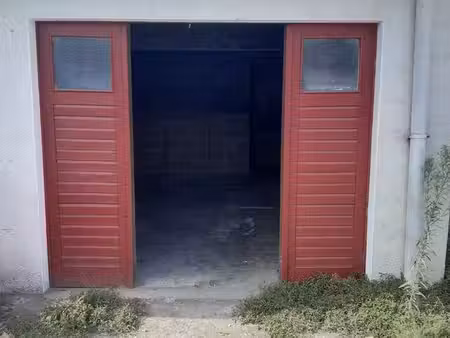 garage/ atelier a louer