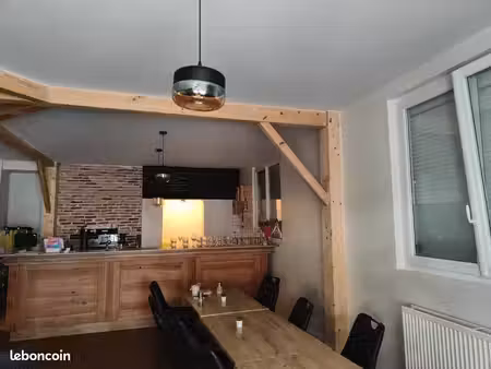 locaux commerciaux avec appartement