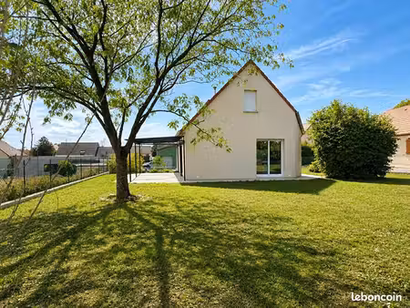 maison 4 pièces 80 m²