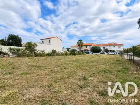 vente terrain à bâtir 675 m²