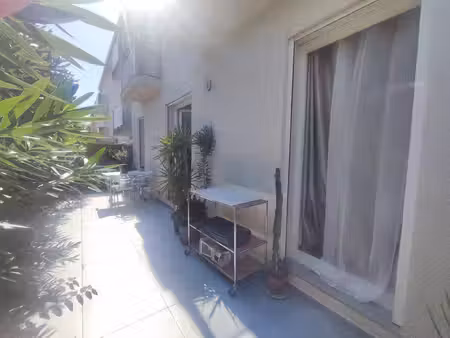 appartement rez de chaussée avec garage et terrasse jardin