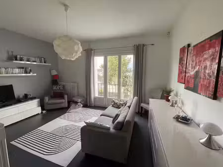 maison 5 pièces dans un quartier recherché proche du centre-ville