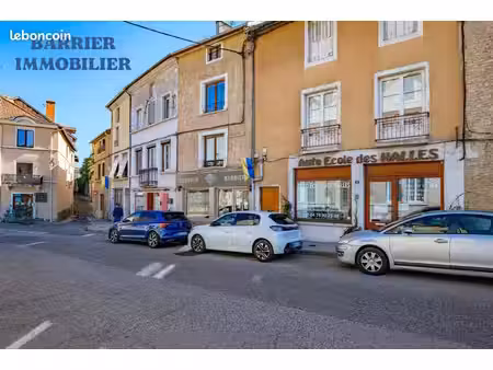 immeuble 121 m² crémieu