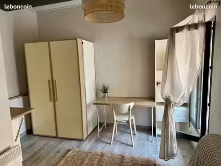 appartement 1 pièce 14 m²