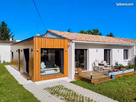 maison rénovée – 128 m² – 4/5 chambres