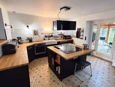 maison familiale 170 m² – 4 chambres  grange 190 m² et grand terrain