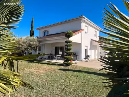 belle maison de 5 pieces
