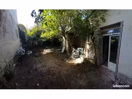 appartement f2 avec jardin en centre ville