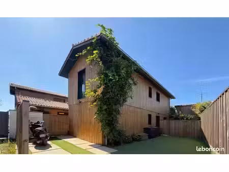maison 5 pièces 117 m²