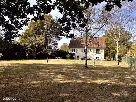 maison 6 pièces 136 m²