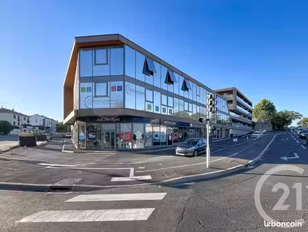 bureaux 8 m²