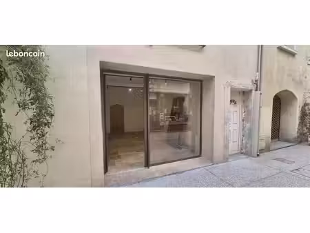 local commercial 37 m² lunel