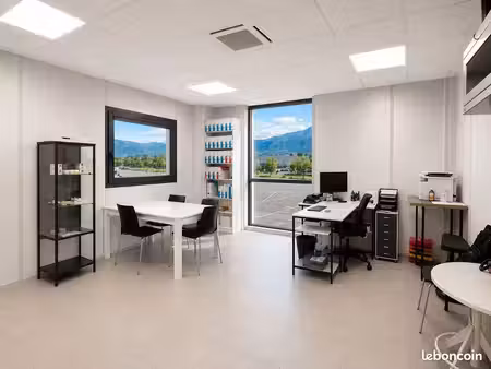 local commercial à louer