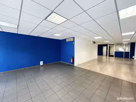 local commercial 110 m² bordeaux