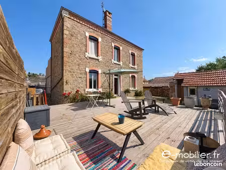 maison 4 pièces 101 m²