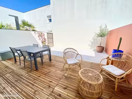 maison - 4 pièces - 80 m2 pk + terasse
