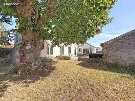 maison 6 pièces 172 m²
