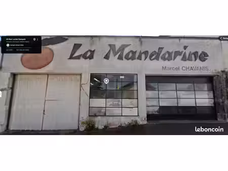 local professionnel de 354 m²