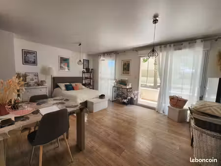 appartement 1 pièce 33 m²