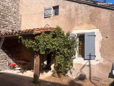 maison marcilhac sur célé