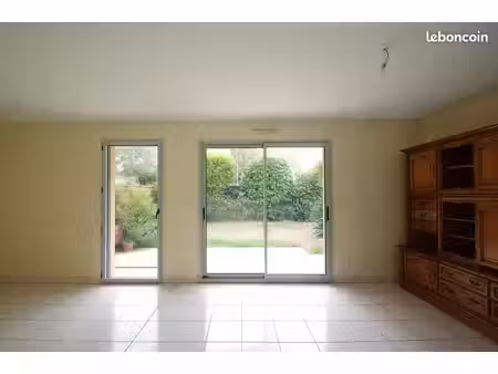 appartement 3 pièces 81 m²