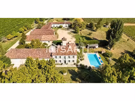 propriété avec piscine et jardin castelnau d’auzan labarrère (32)