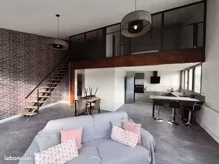 loft/atelier/surface 3 pièces 87 m²