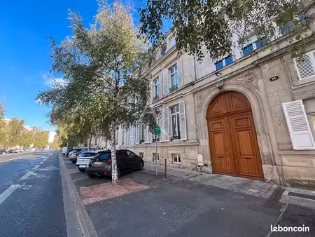 appartement 1 pièce 31 m²