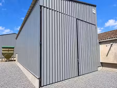 local de stockage / depot