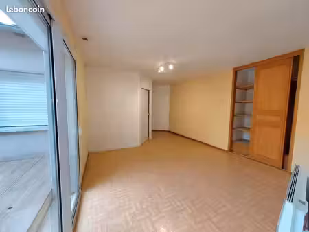 maison centre vihiers 85m²