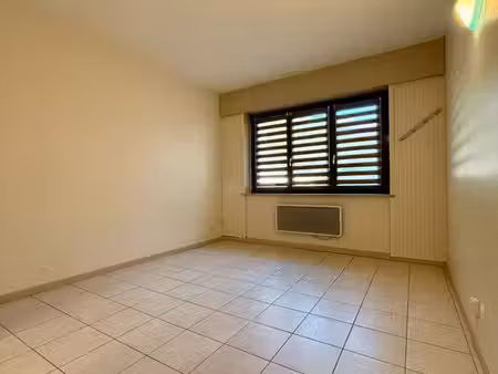 studio 1 pièce 19 m²