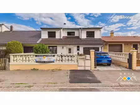 maison 6 pièces 159 m²