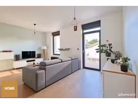 maison 7 pièces 160 m²