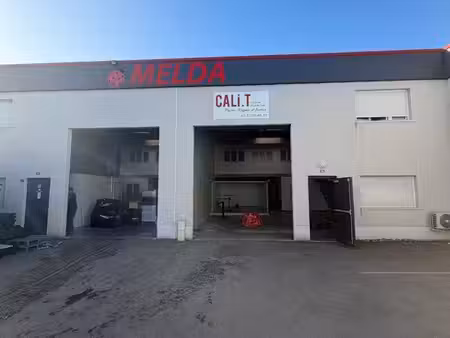location d’un ensemble dépôt bureau à champfleury