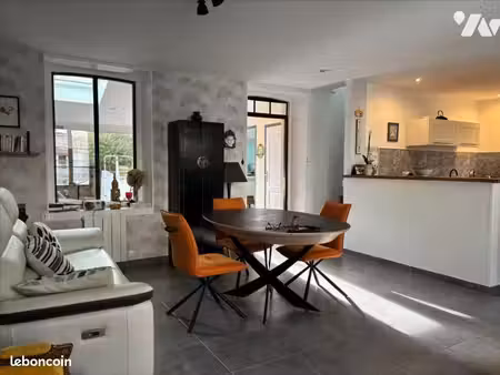 maison 6 pièces 106 m²
