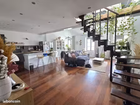 appartement 86 m² – style loft – place des vosges  nancy