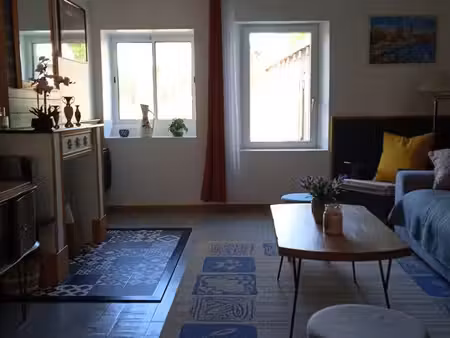 maison mitoyenne d'un coté