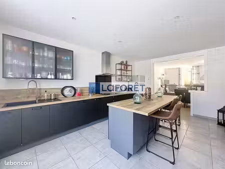 maison 6 pièces 188 m²